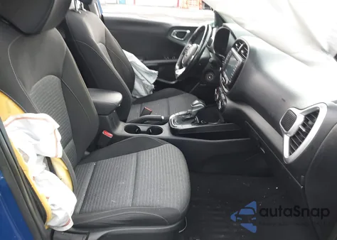 2021 Kia Soul Gt-Line z USA, uszkodzony, nr VIN KNDJ63AU2M7790937